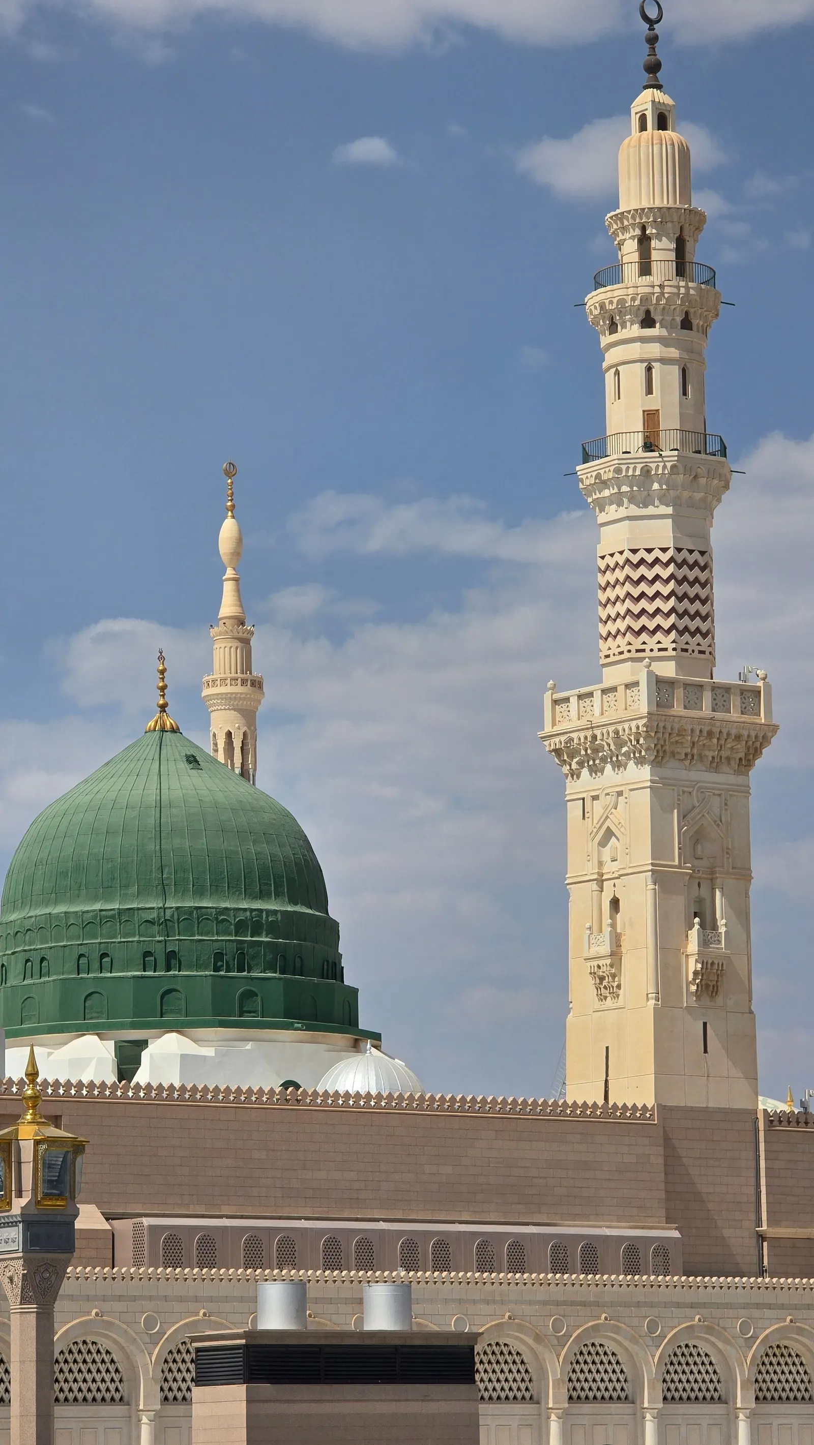 Green Dome and minaret of the Prophet's Mosque in Medina